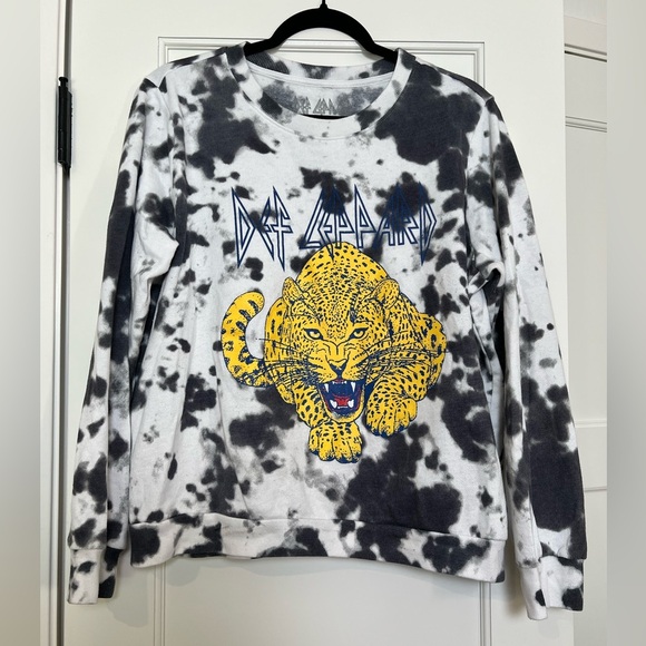 Urban Outfitters Def Leppard Sweatshirt (Large) - Picture 3 of 4